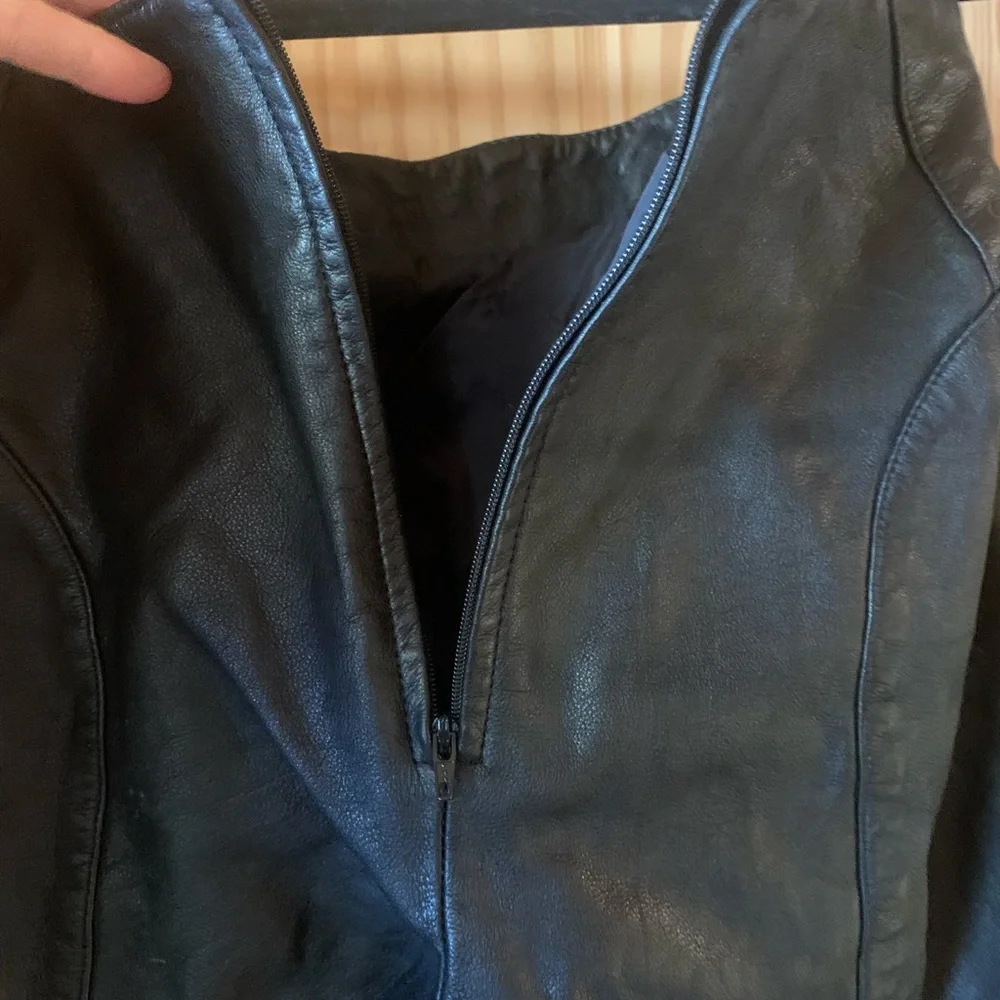 Hold for @rigel1972 VINTAGE GENUINE LEATHER VERDUCCI PANTS! - Picture 6 of 13